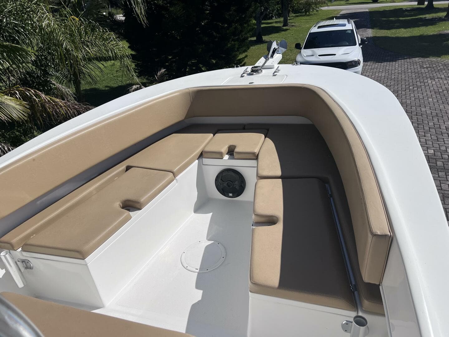 2022 Dusky 278 Center Console — photo 8
