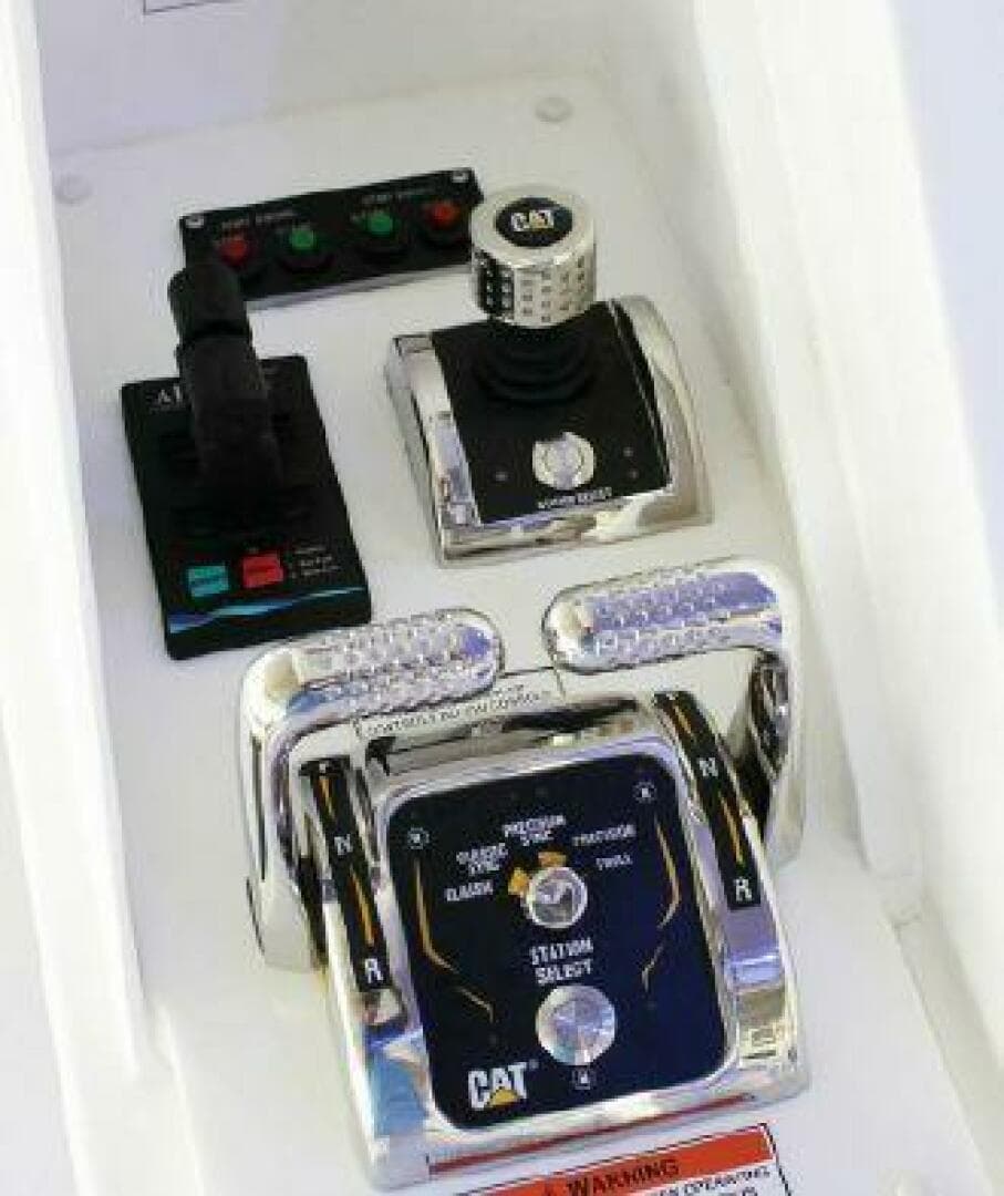 2020 Hatteras — photo 15