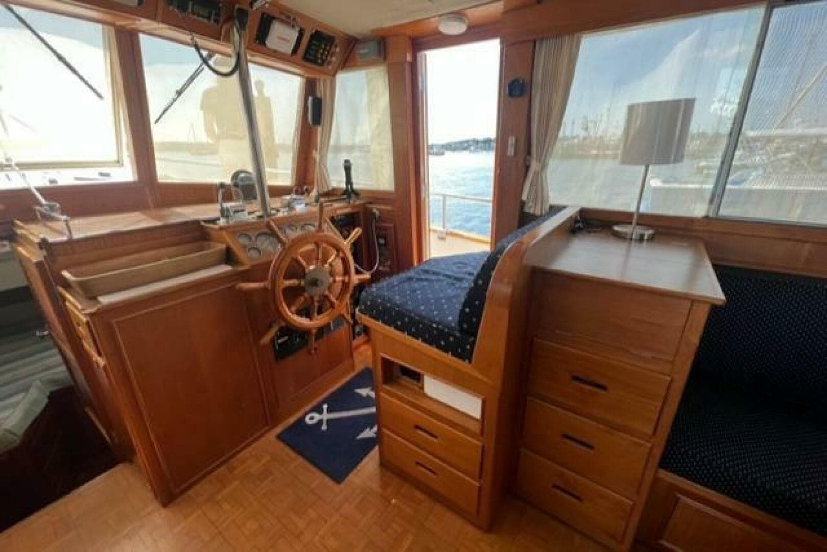 1987 Grand Banks 42 Classic Trawler — photo 25