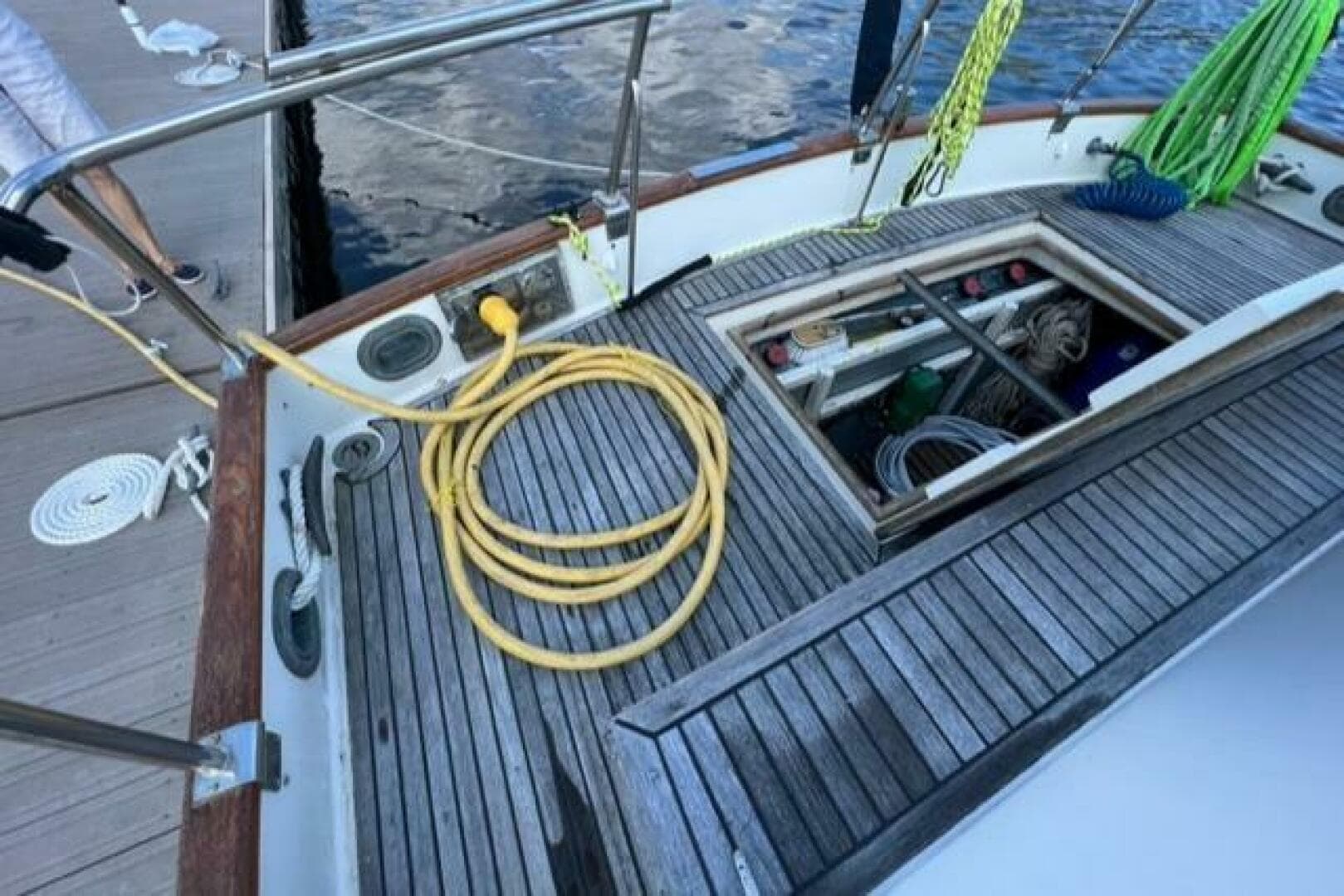 1987 Grand Banks 42 Classic Trawler — photo 5