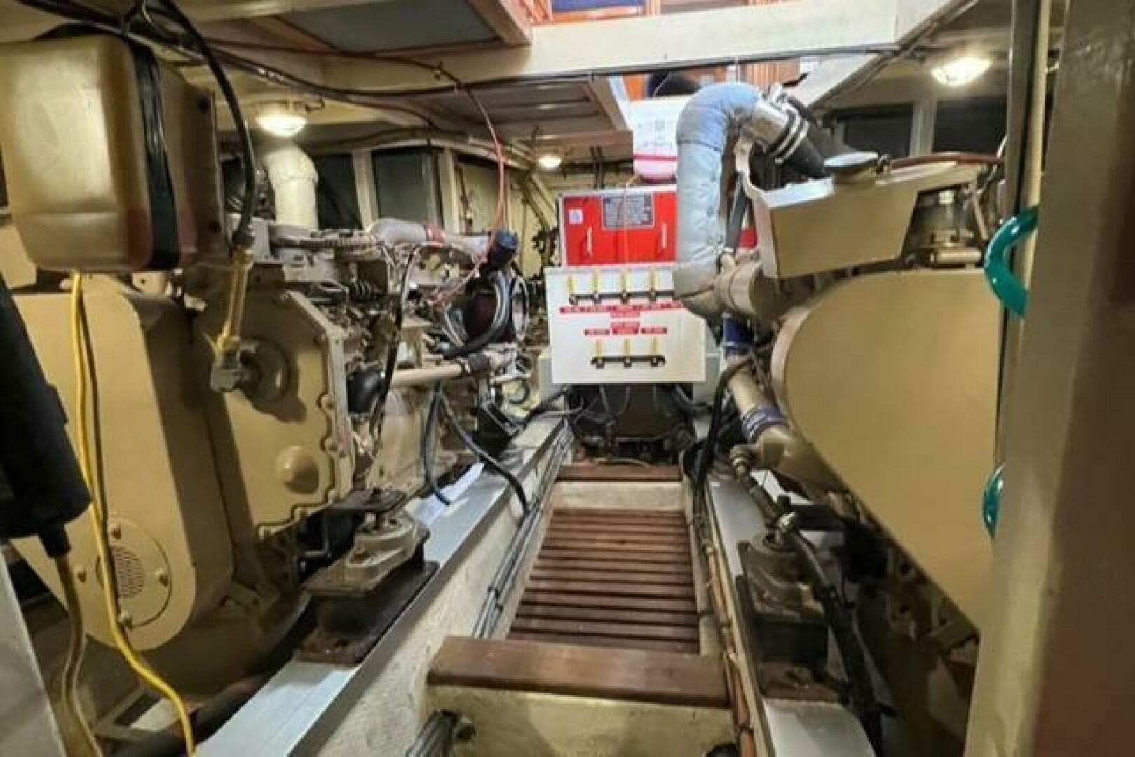 1987 Grand Banks 42 Classic Trawler — photo 11