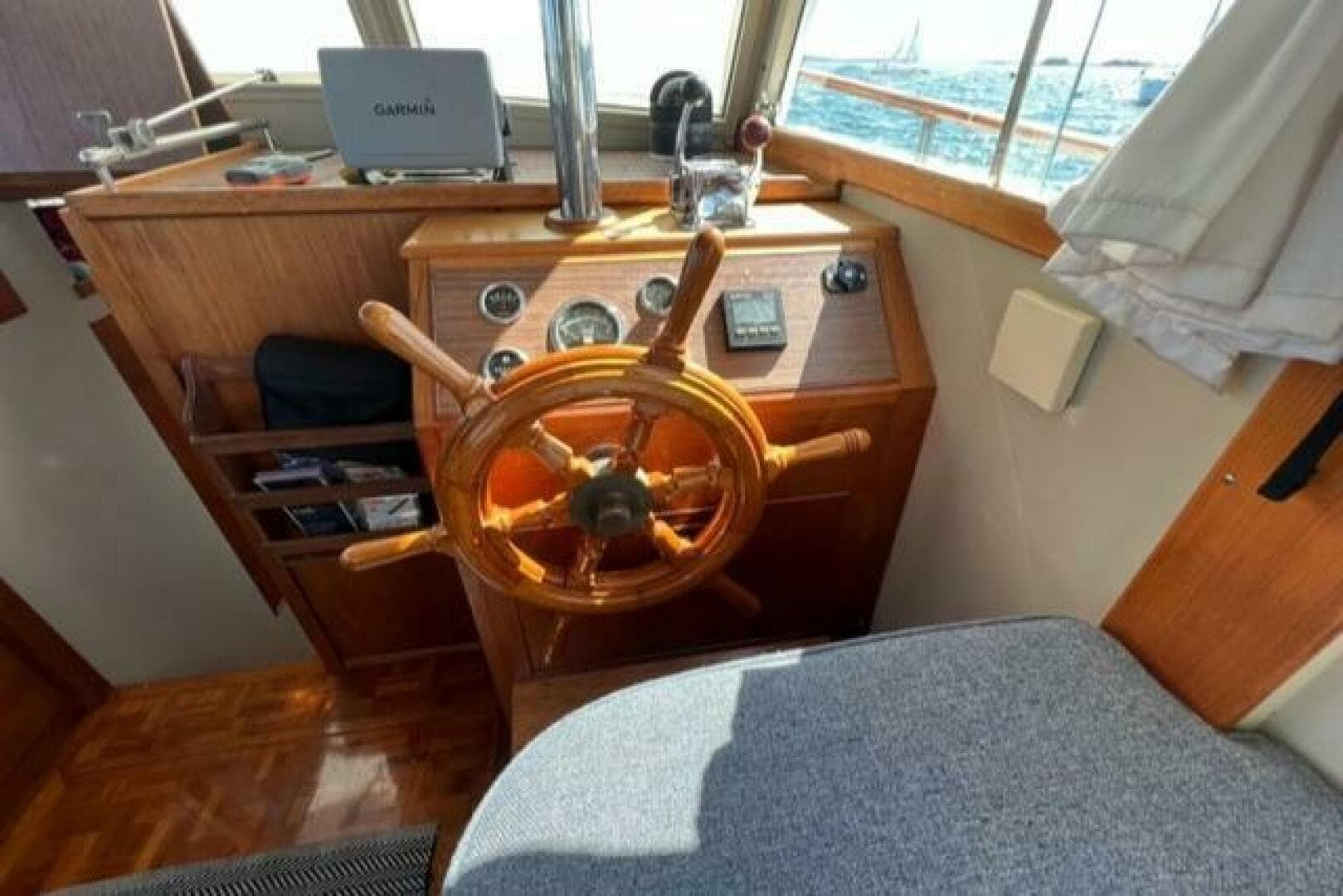 1978 Grand Banks Trawler — photo 42