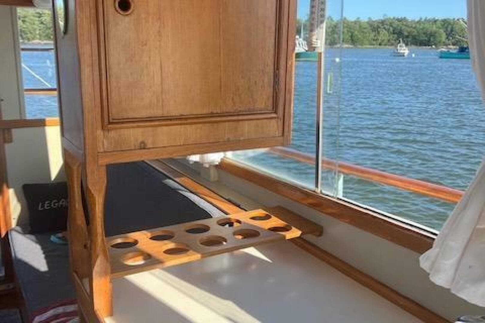 1978 Grand Banks Trawler — photo 39