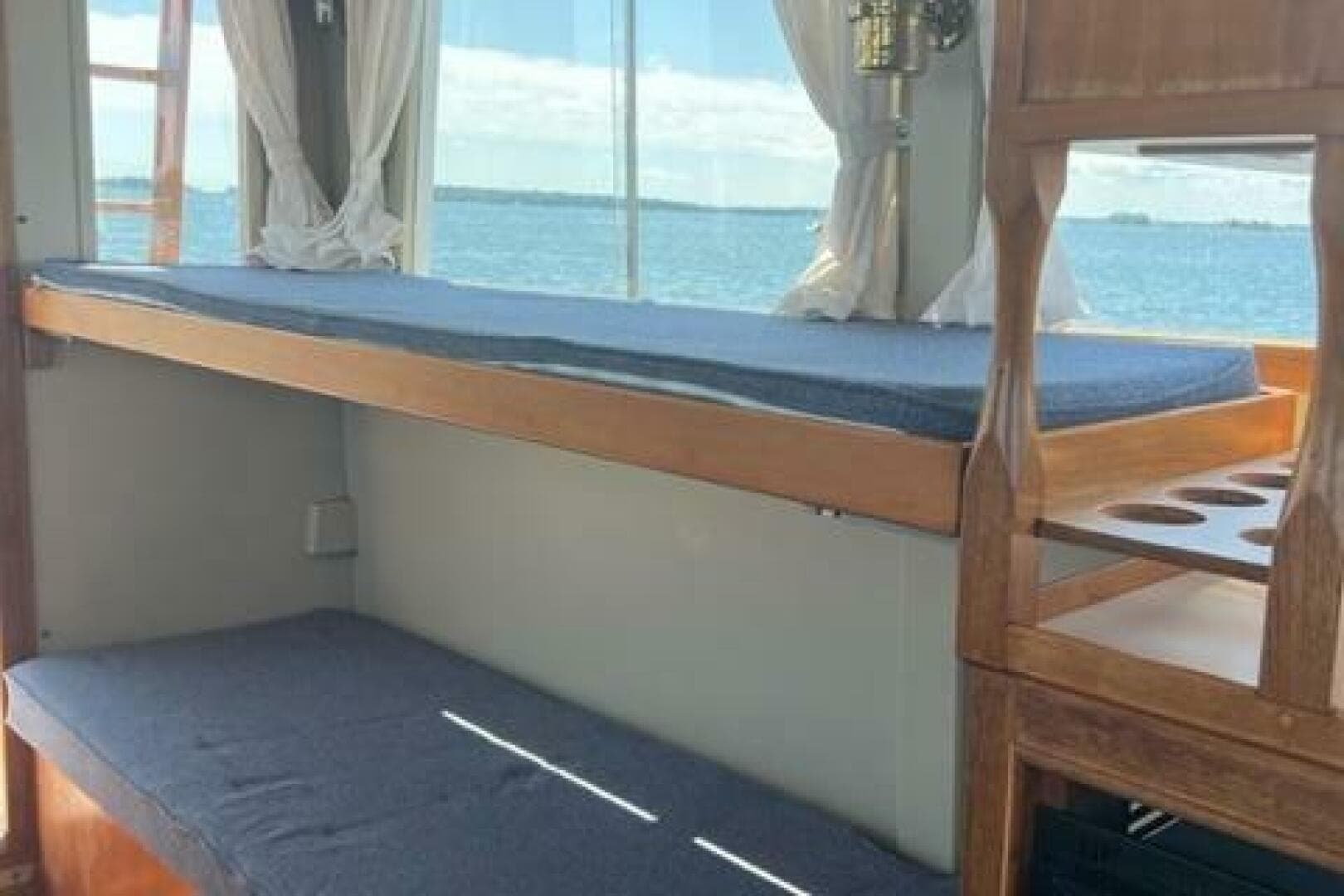 1978 Grand Banks Trawler — photo 50