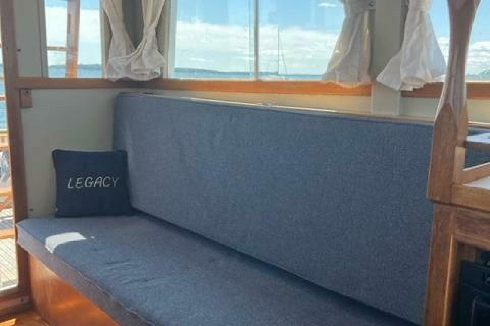 1978 Grand Banks Trawler — photo 47