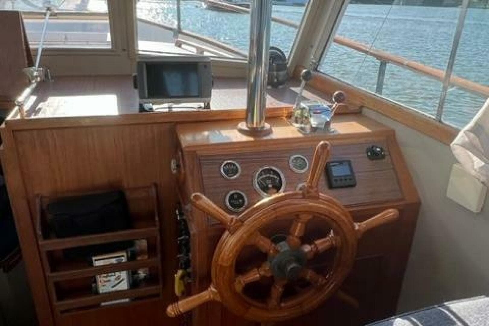 1978 Grand Banks Trawler — photo 43