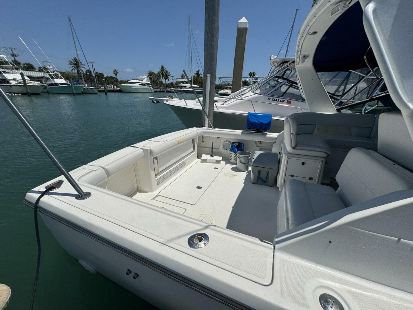 2000 Tiara Yachts 3100 Open — photo 47