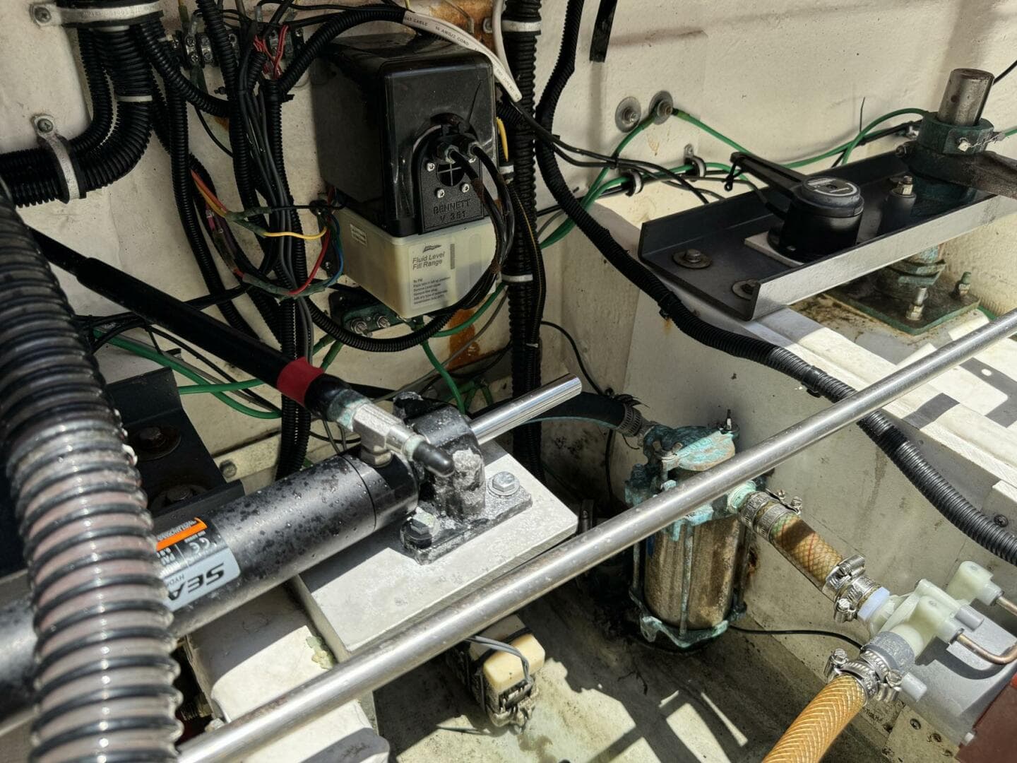 2000 Tiara Yachts 3100 Open — photo 59