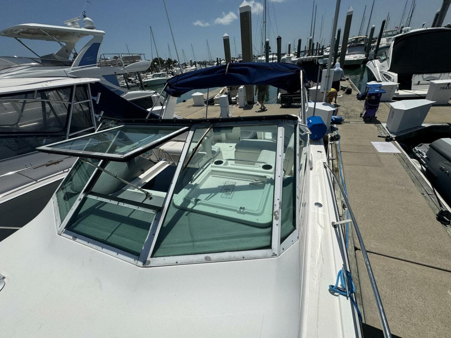 2000 Tiara Yachts 3100 Open — photo 31