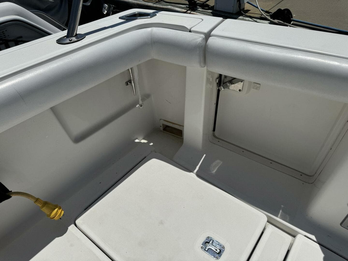 2000 Tiara Yachts 3100 Open — photo 52