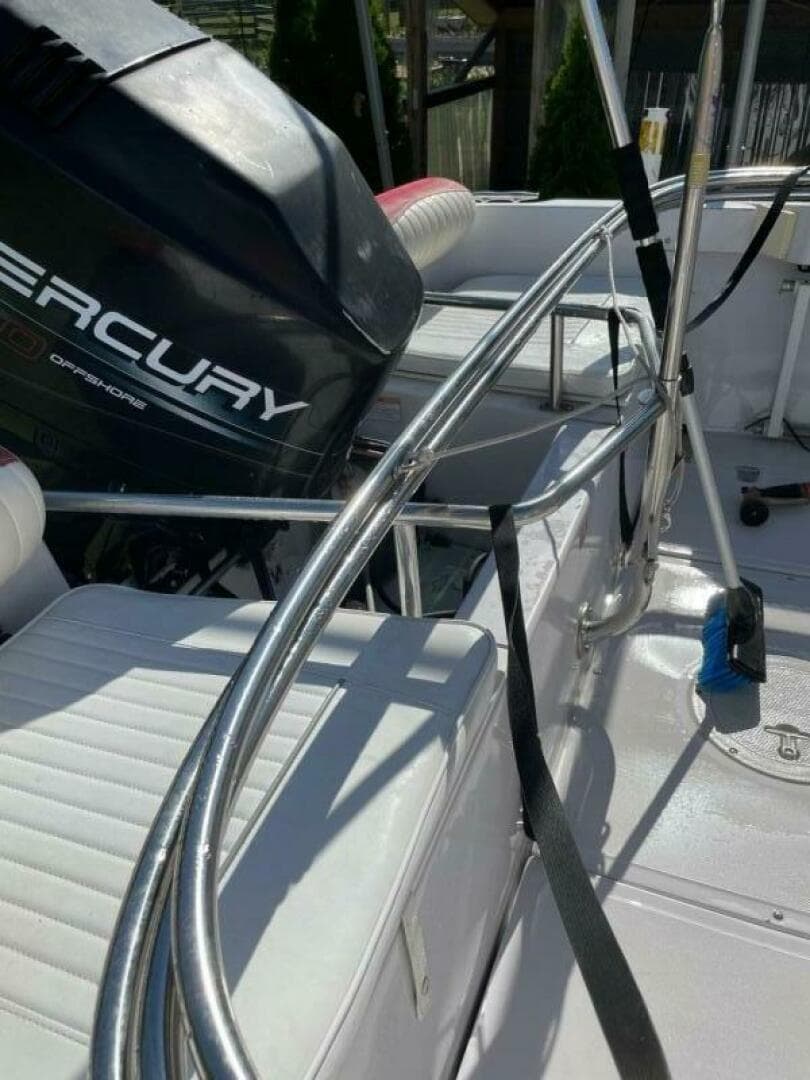 1997 Boston Whaler — photo 9