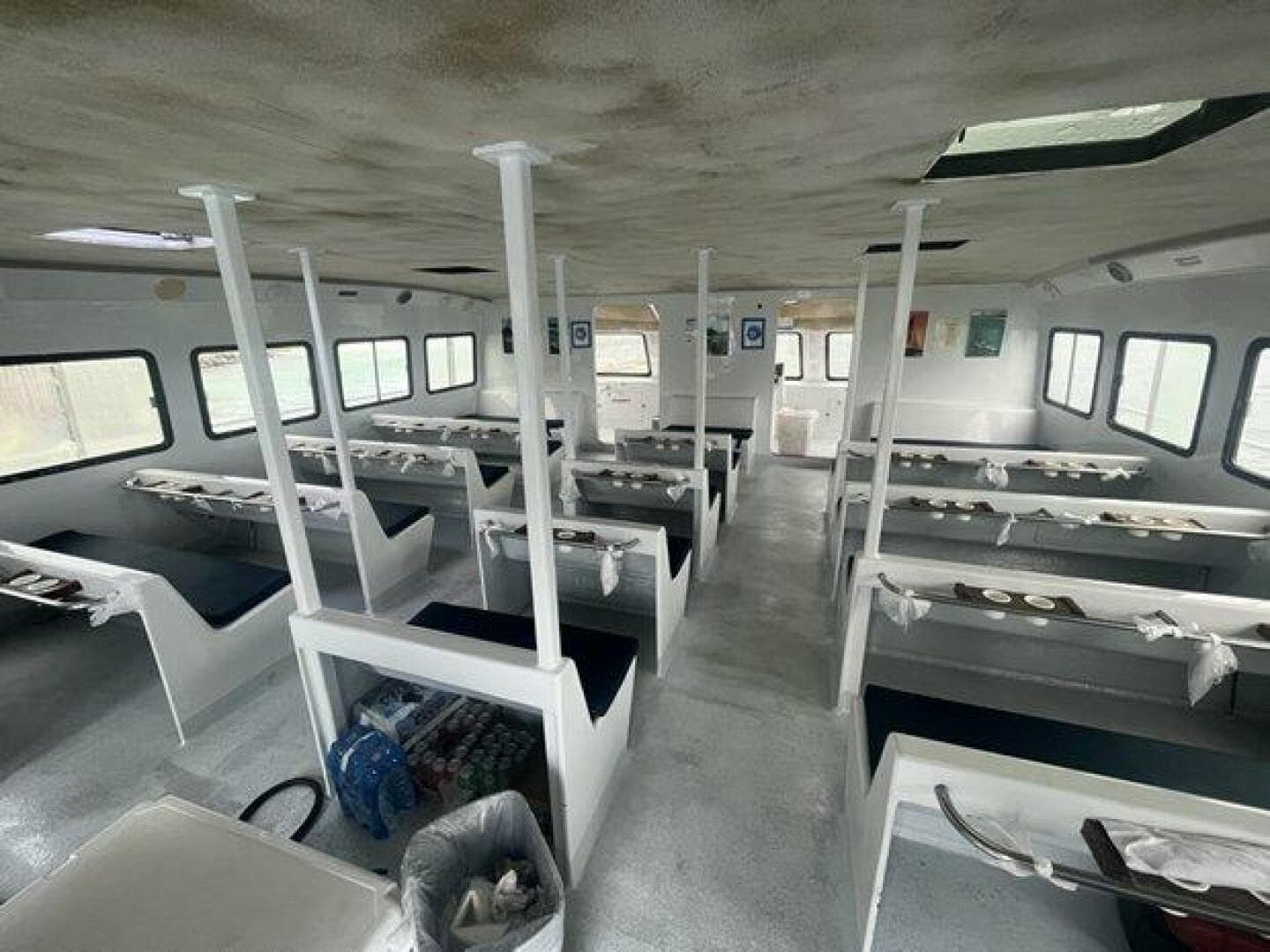 2001 Gold Coast Built In ST Kitts — photo 16