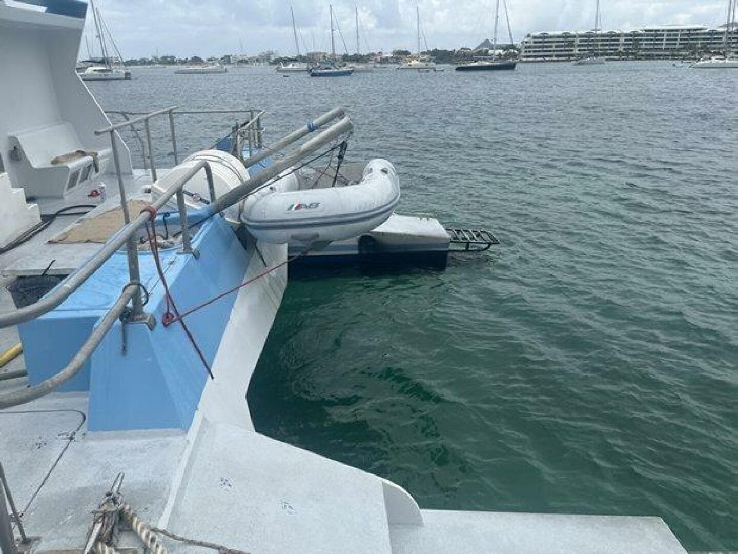 2001 Gold Coast Built In ST Kitts — photo 6