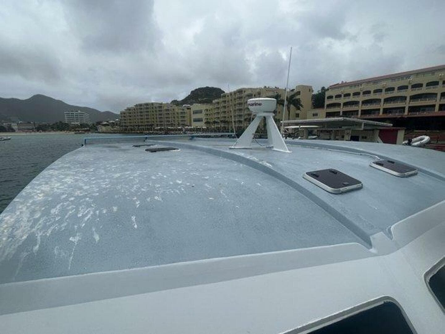 2001 Gold Coast Built In ST Kitts — photo 25