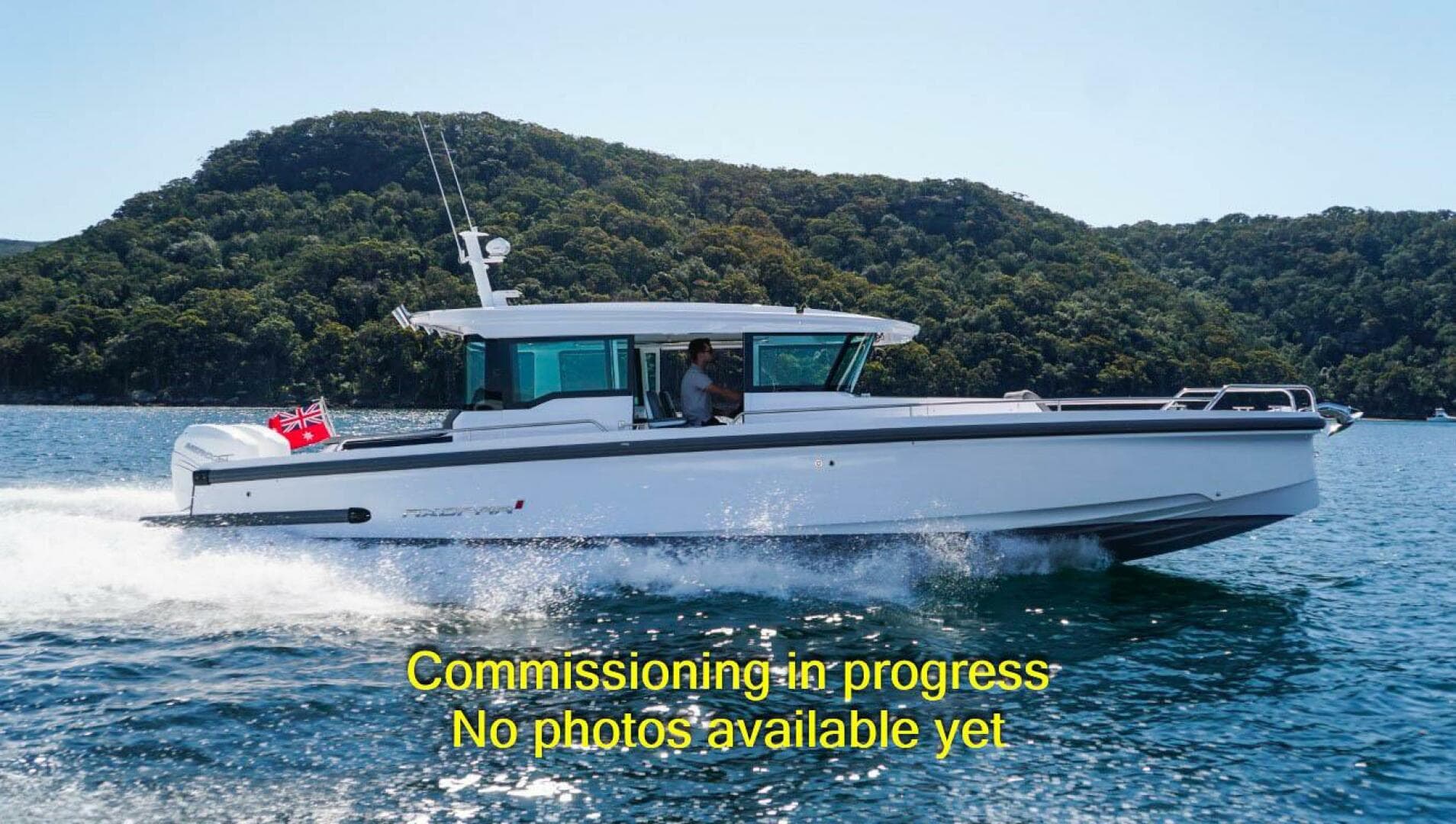 2024 Axopar 37 XC Cross Cabin — photo 3