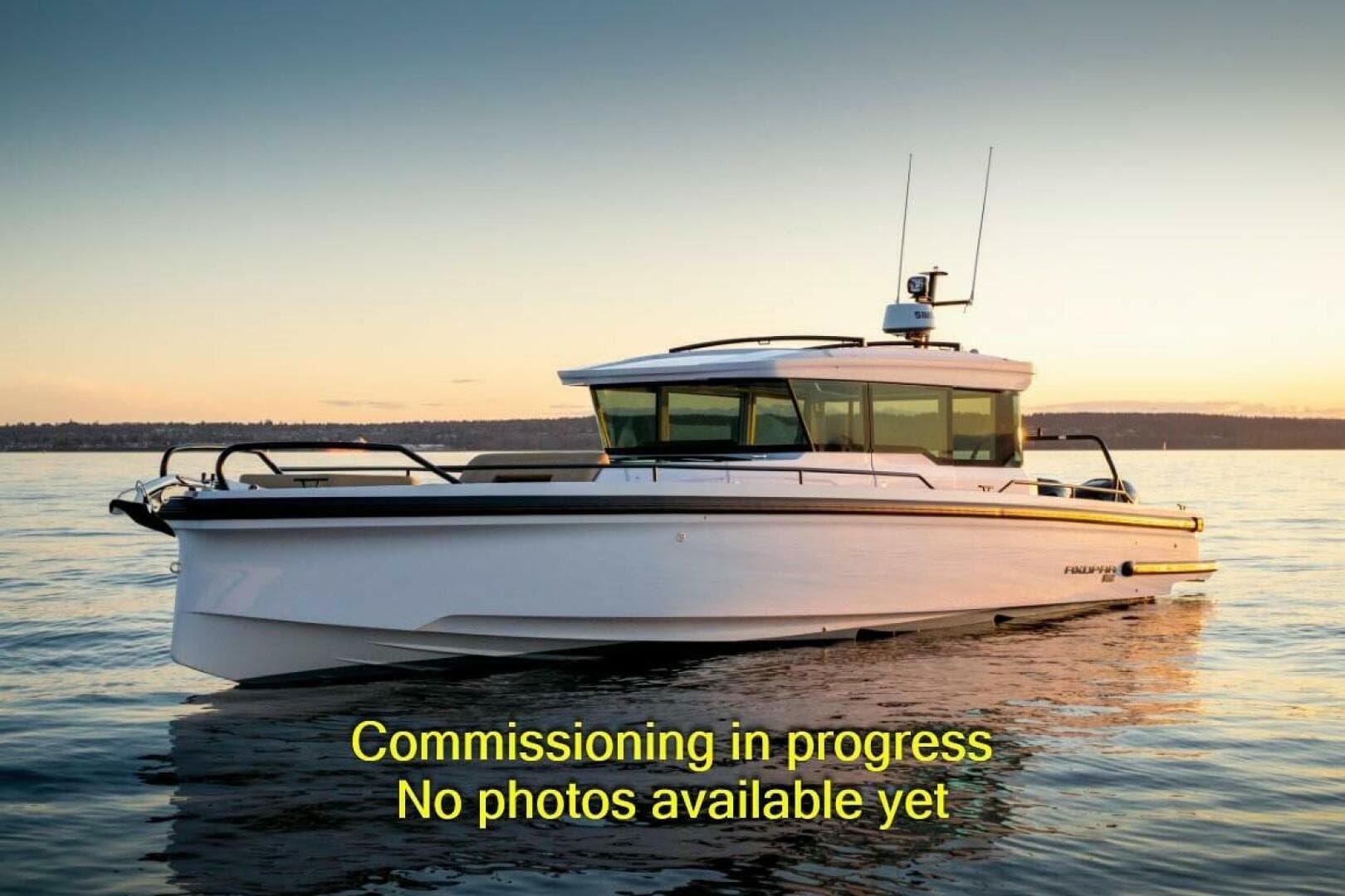 2024 Axopar 37 XC Cross Cabin — photo 1