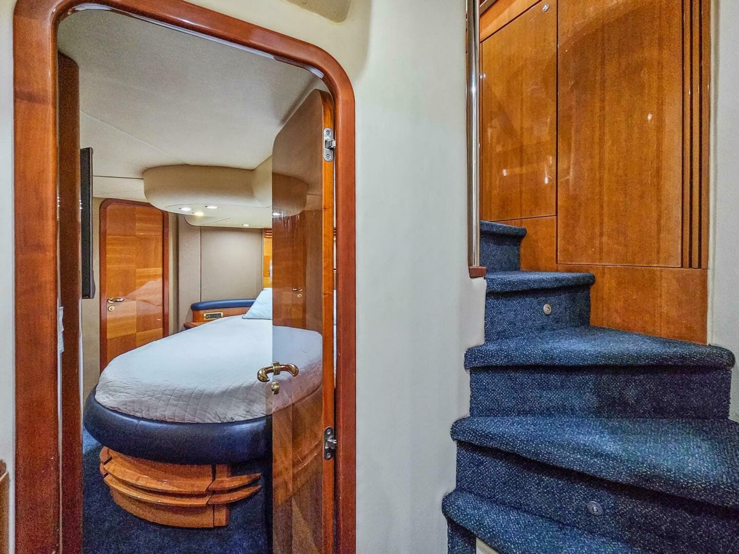 2005 Azimut 55 Flybridge — photo 24