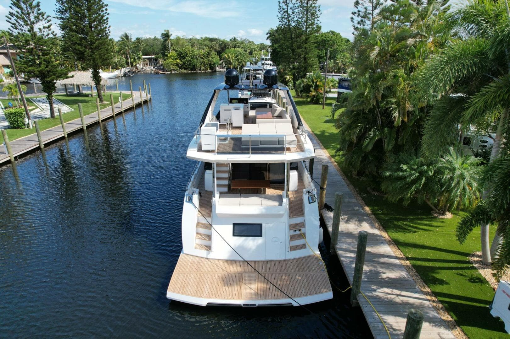 2024 Astondoa 66 Flybridge — photo 9