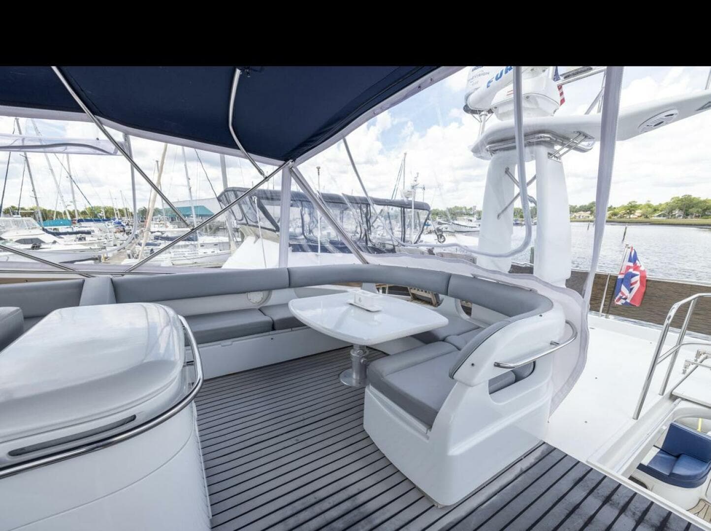 2001 Viking Princess — photo 43