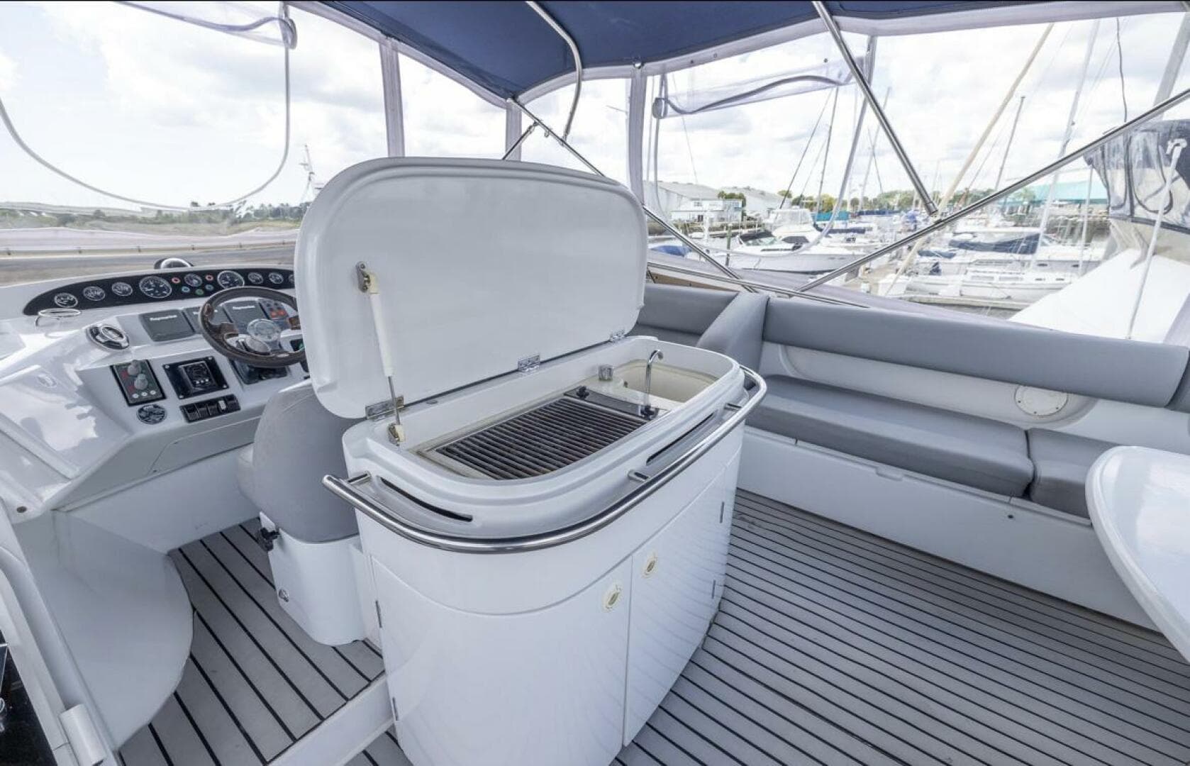 2001 Viking Princess — photo 38