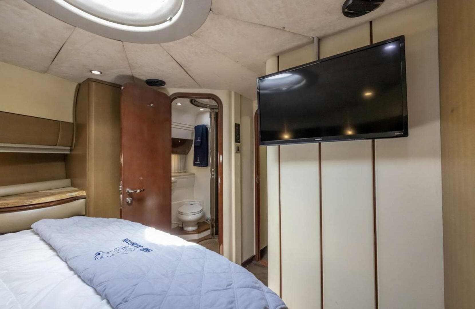 2001 Viking Princess — photo 26