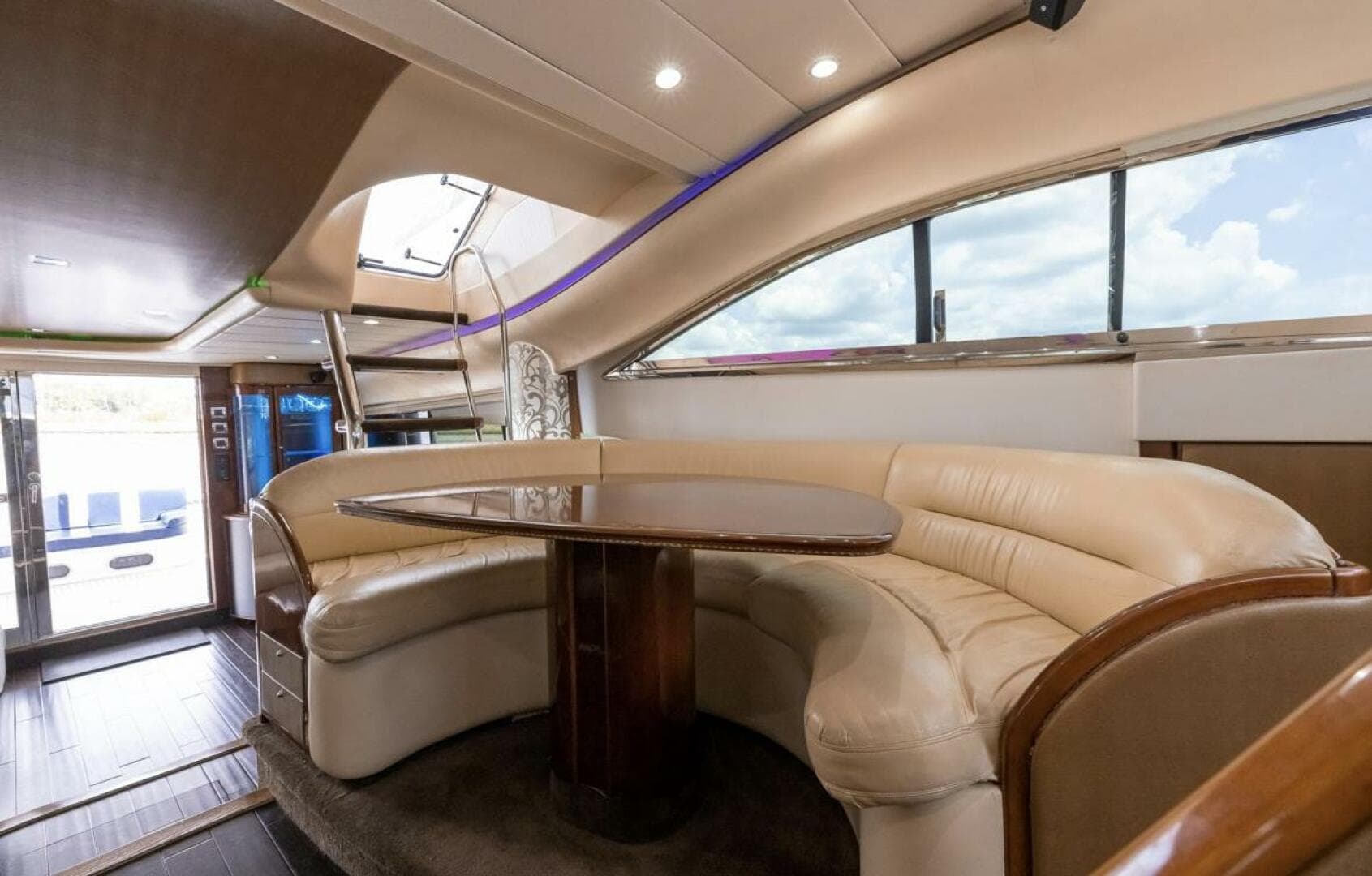 2001 Viking Princess — photo 22