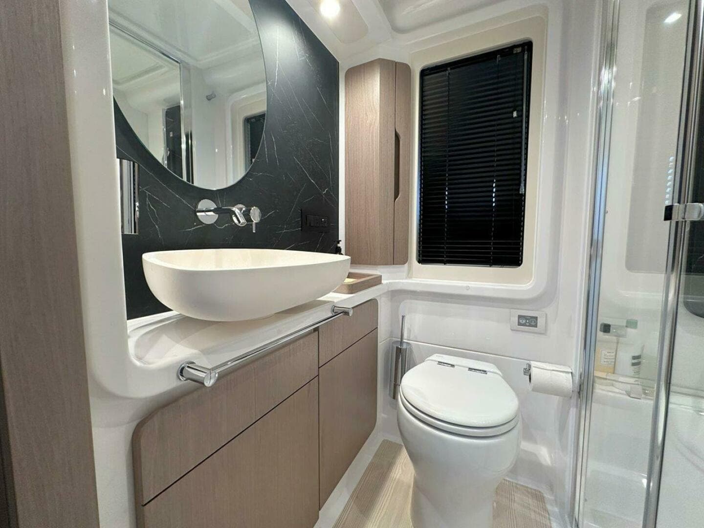 2022 Azimut 50 Flybridge — photo 25