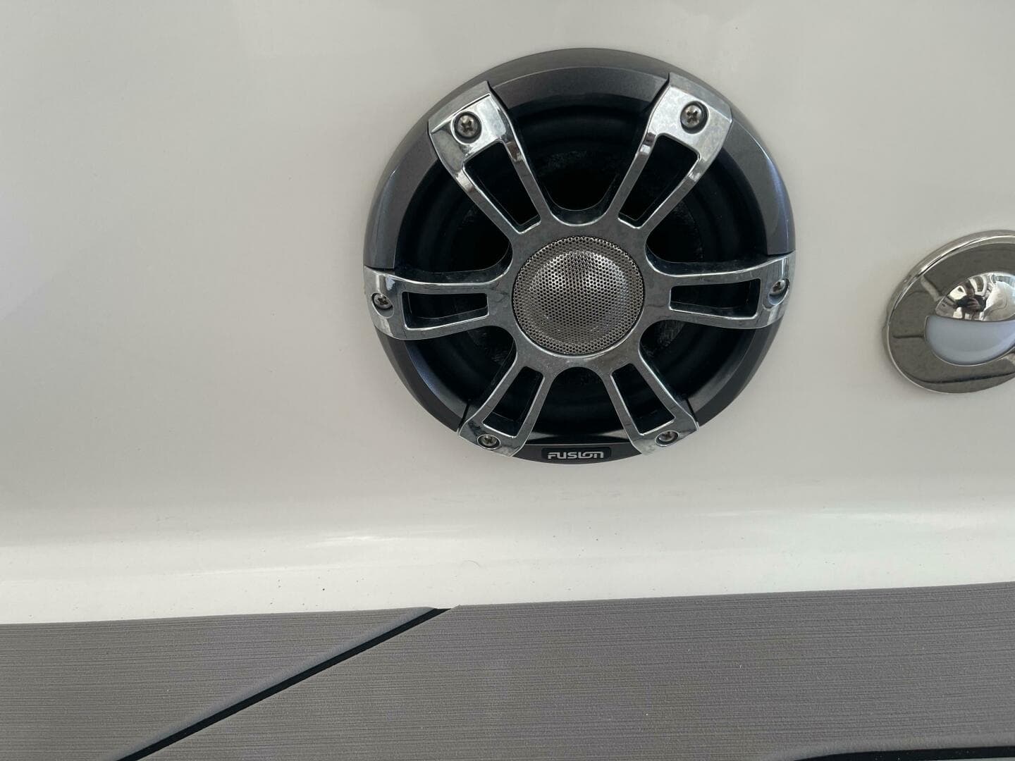 2022 Sea Ray Slx 400 — photo 8