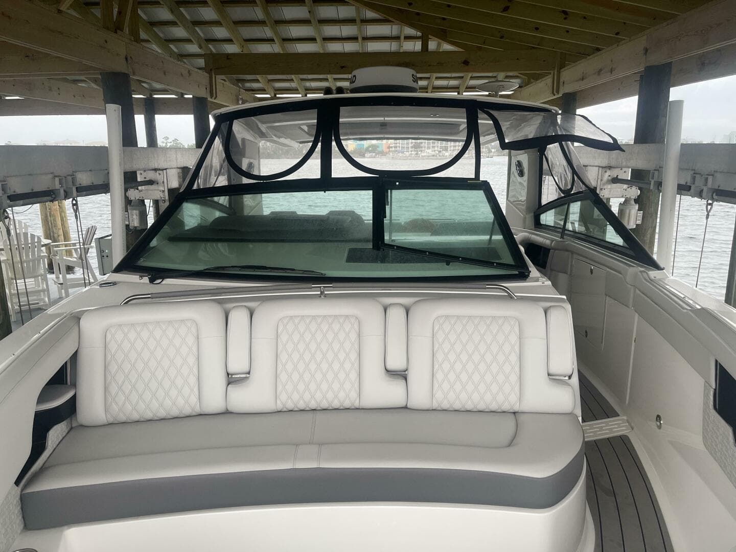 2022 Sea Ray Slx 400 — photo 4