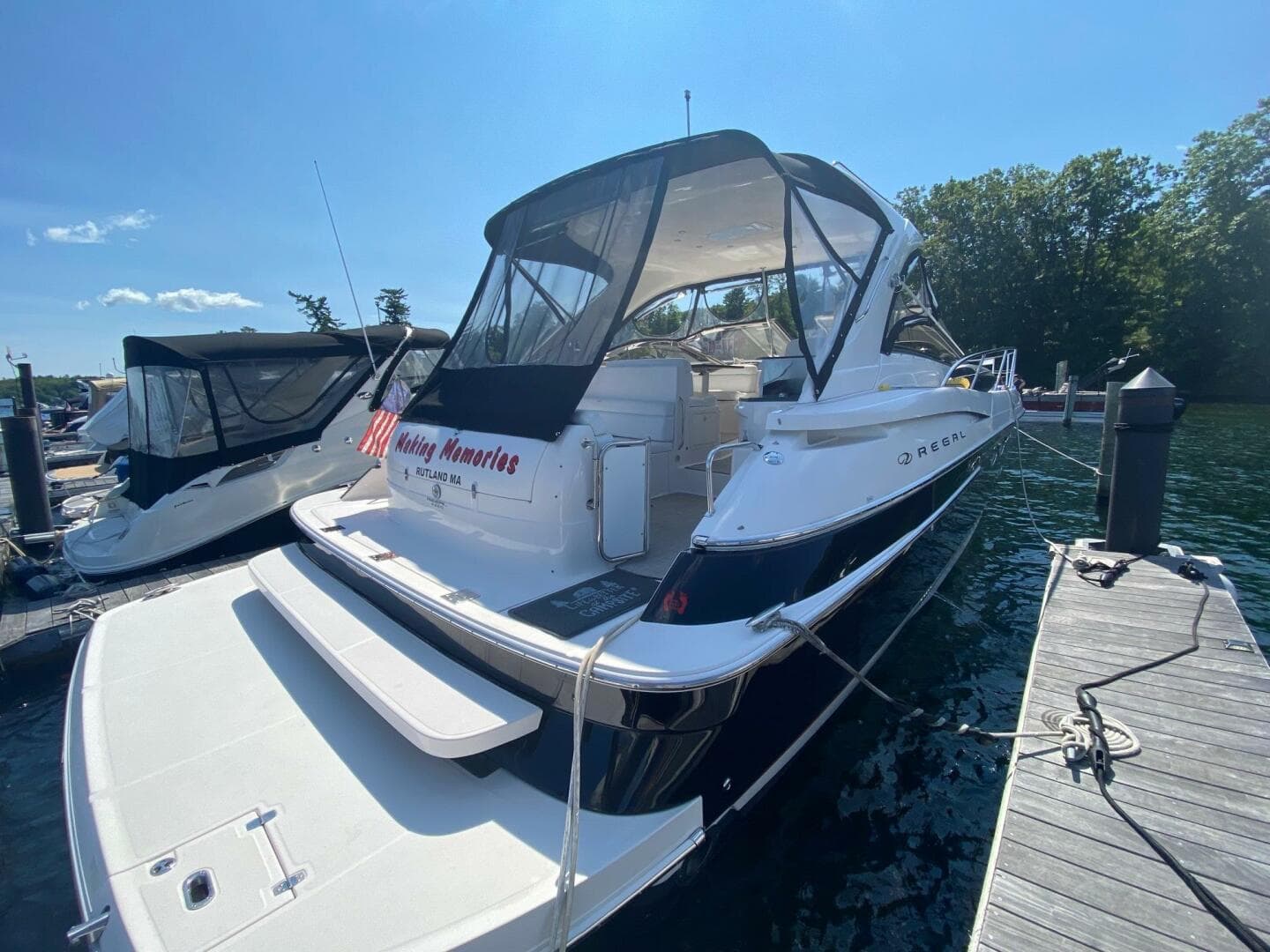 2005 Regal 4260 — photo 2