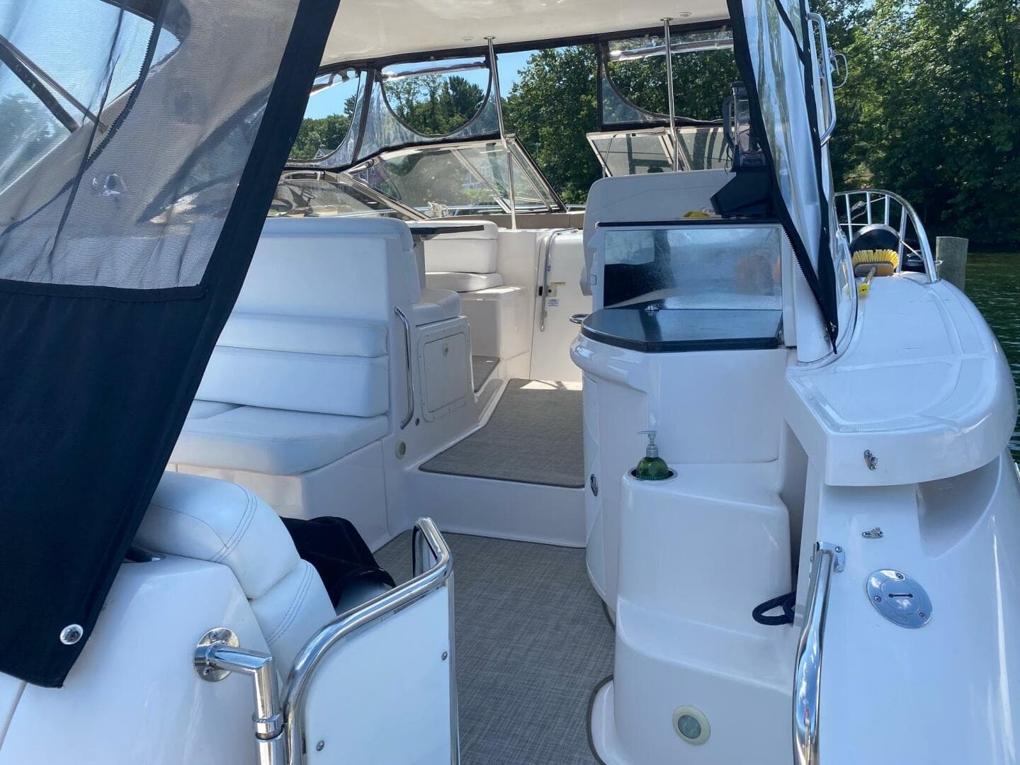 2005 Regal 4260 — photo 5