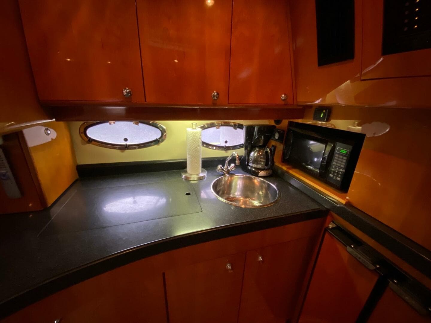 2005 Regal 4260 — photo 15