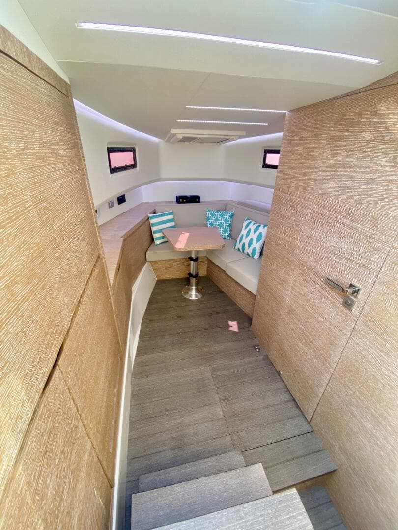 2020 Astondoa 377 — photo 33