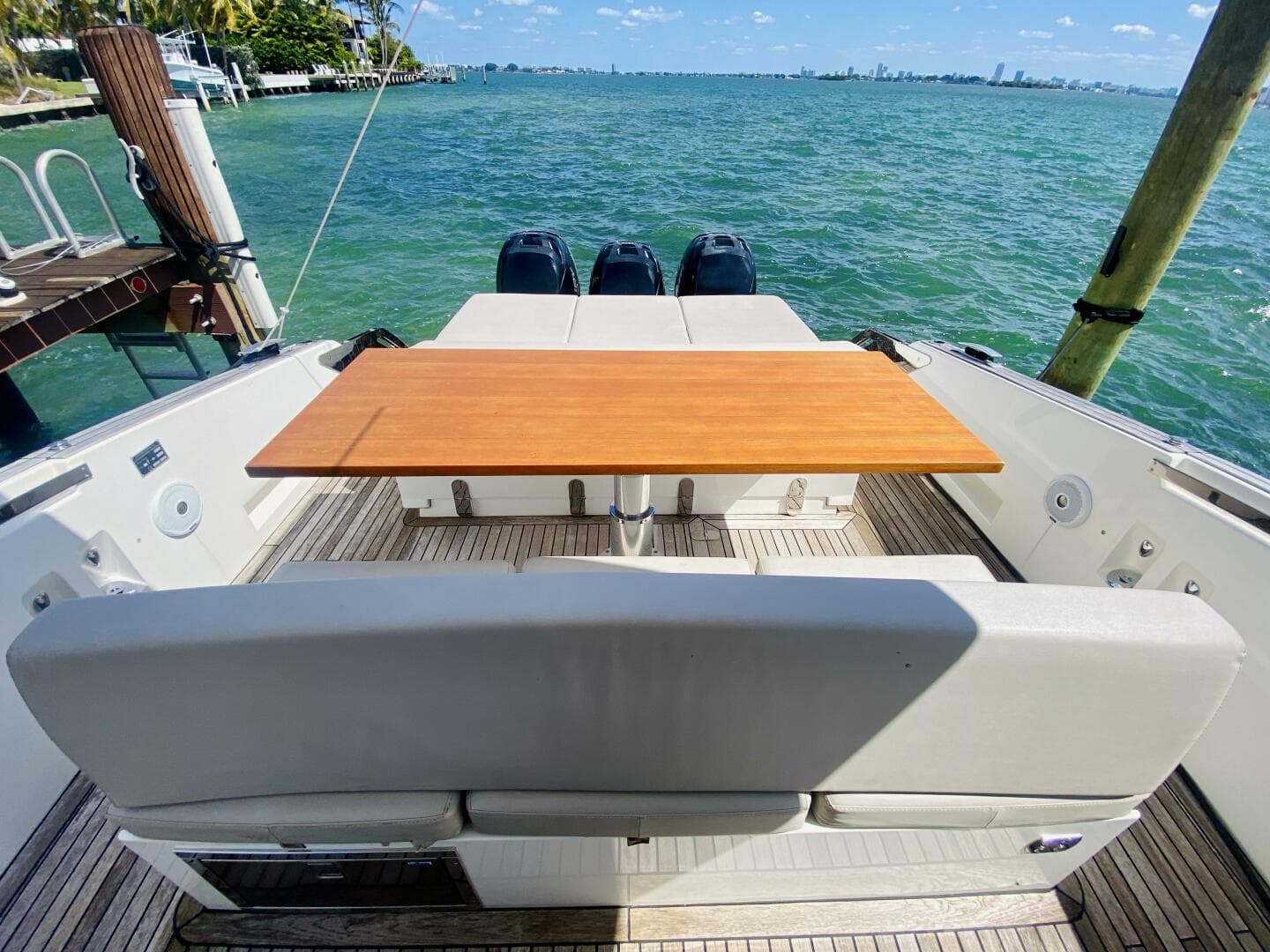 2020 Astondoa 377 — photo 25