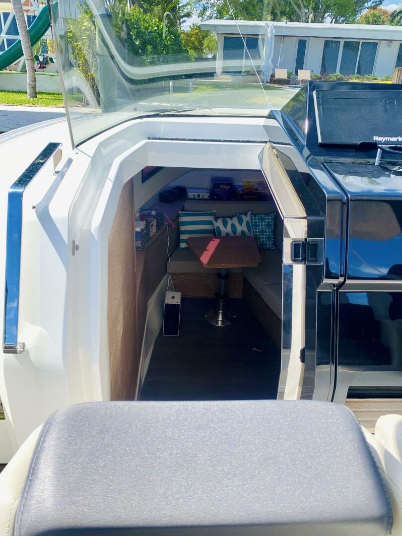 2020 Astondoa 377 — photo 32