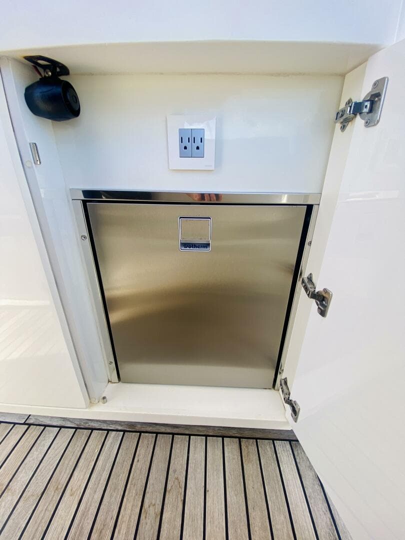 2020 Astondoa 377 — photo 21