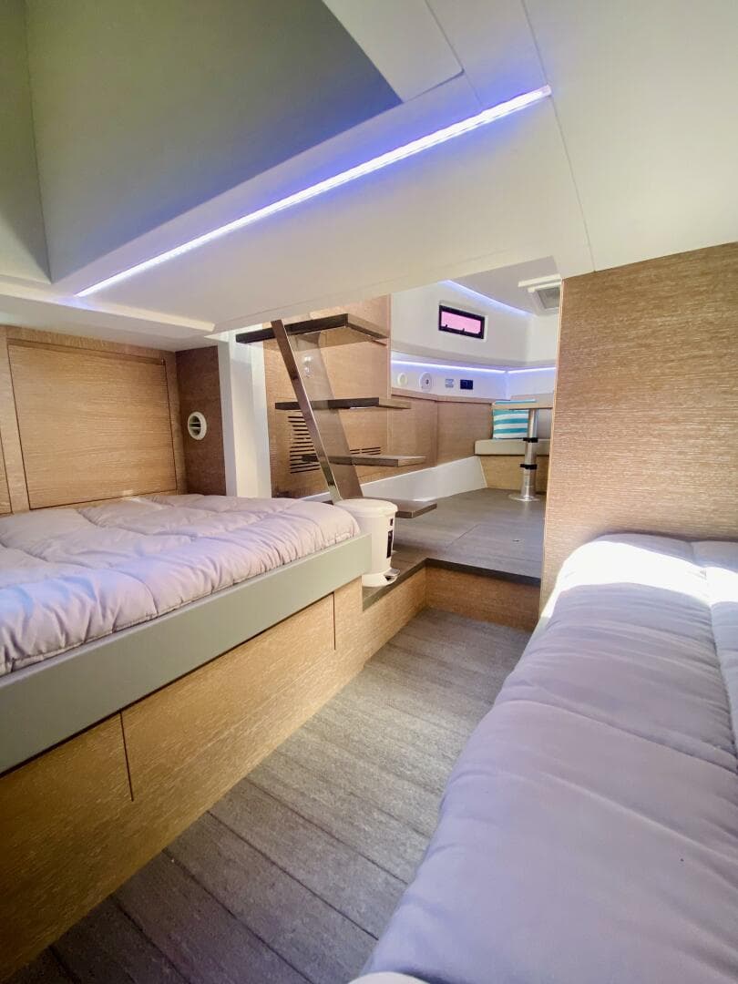 2020 Astondoa 377 — photo 43