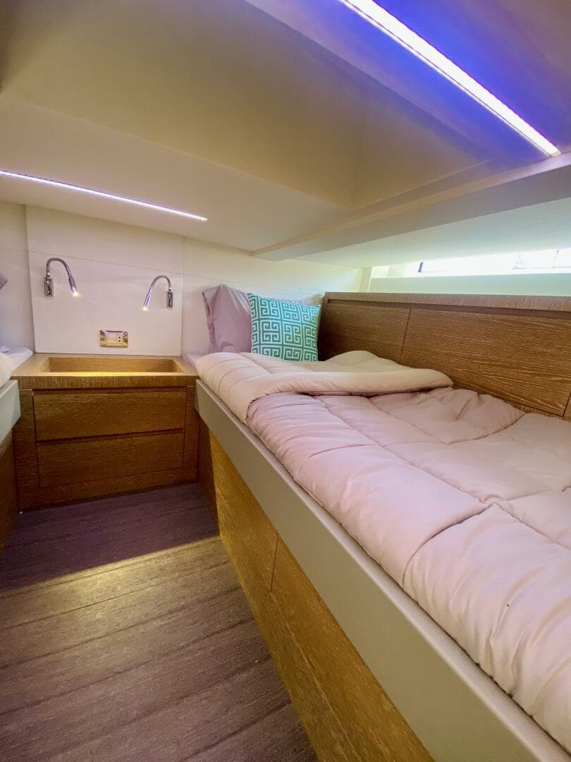 2020 Astondoa 377 — photo 39