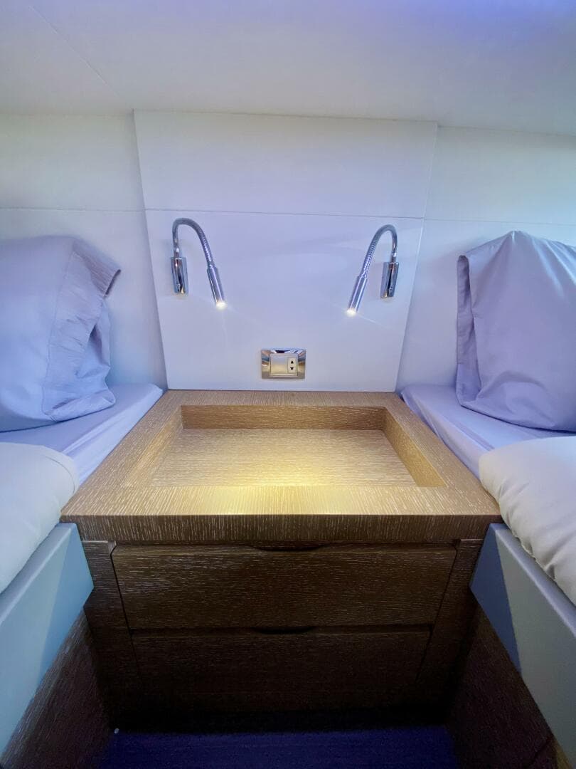 2020 Astondoa 377 — photo 41