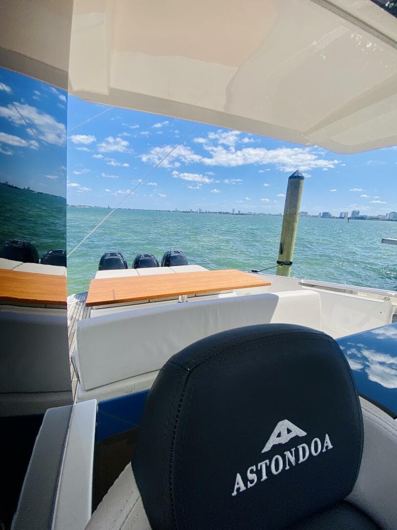 2020 Astondoa 377 — photo 23