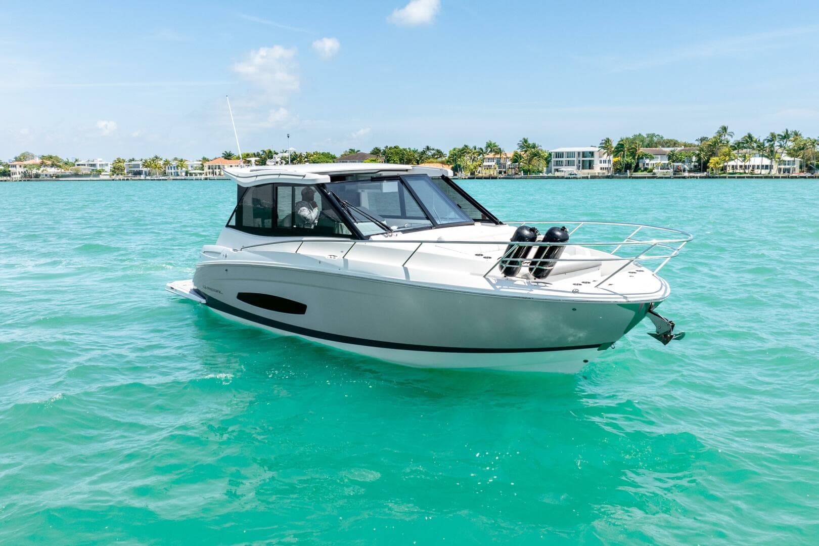 2022 Regal 36 Grande Coupe — photo 33