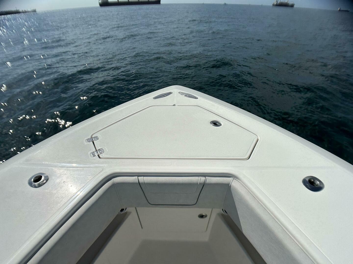 2022 Seavee 390Z Center Console — photo 21