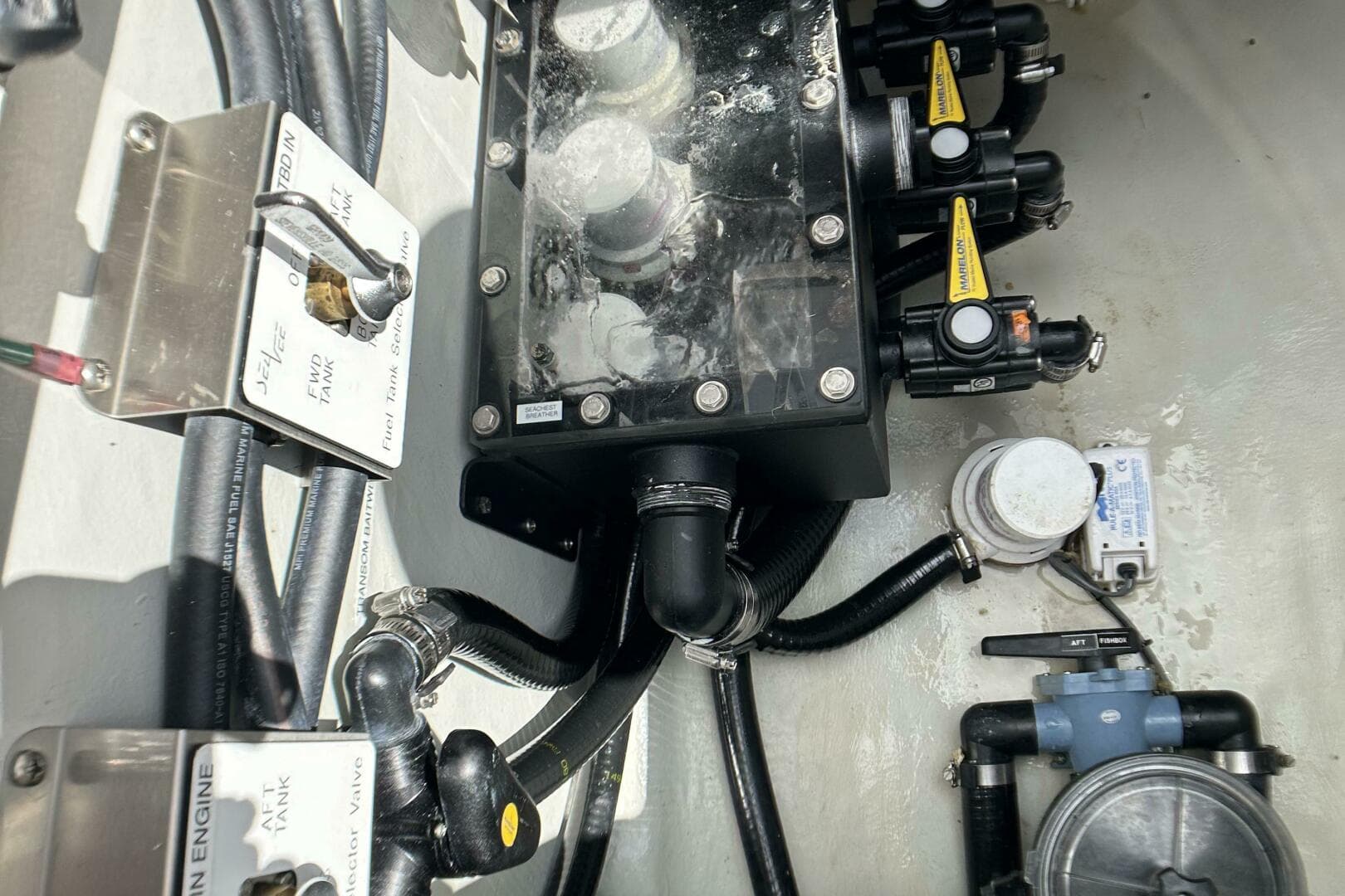 2022 Seavee 390Z Center Console — photo 25