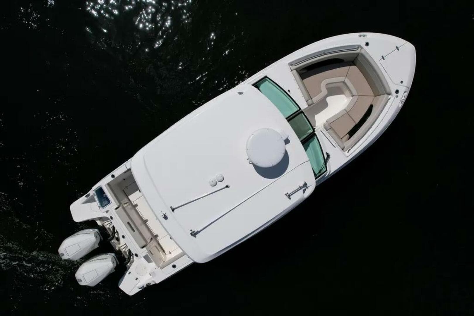 2022 Boston Whaler 280 Vantage — photo 6