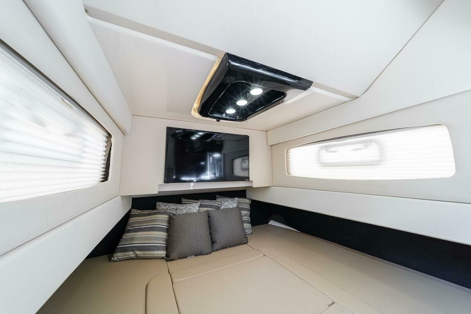 2020 Scout 420 LXF — photo 15