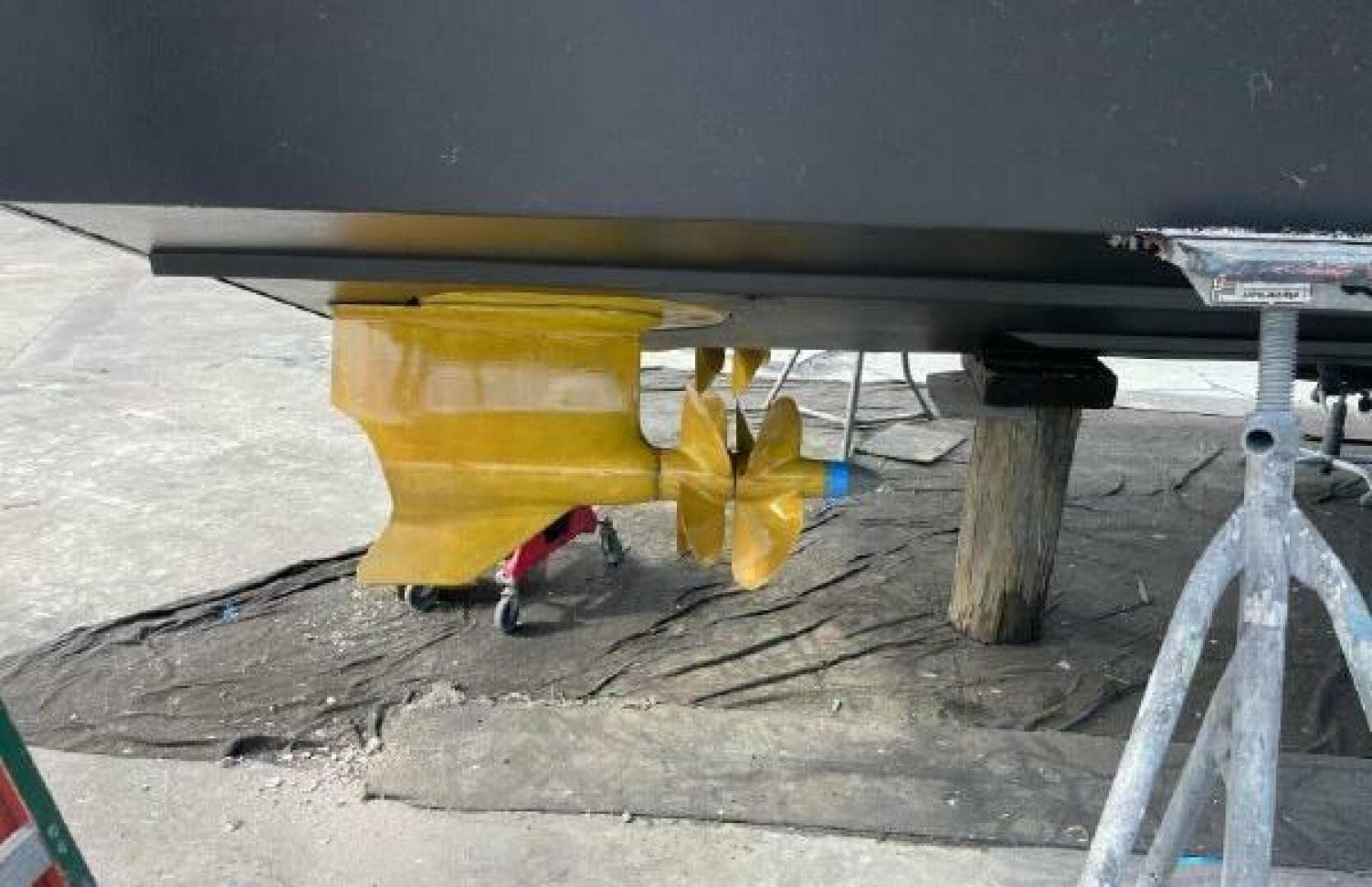 2017 Evo 43 — photo 27