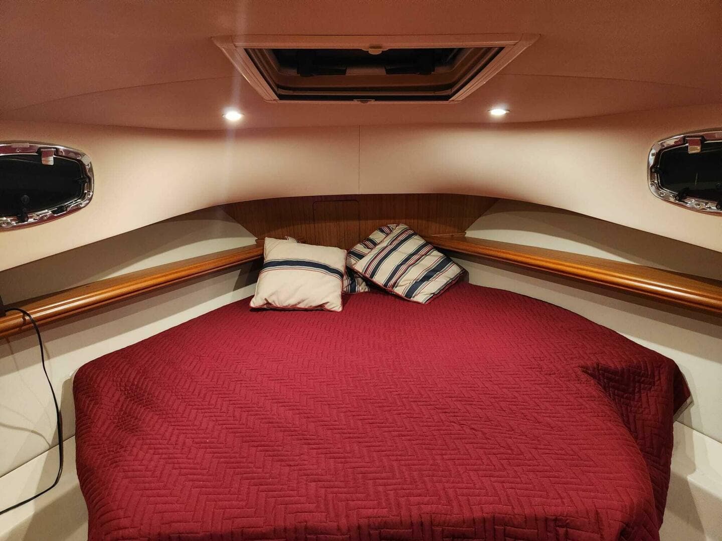 2016 Mainship M34 Pilot — photo 16