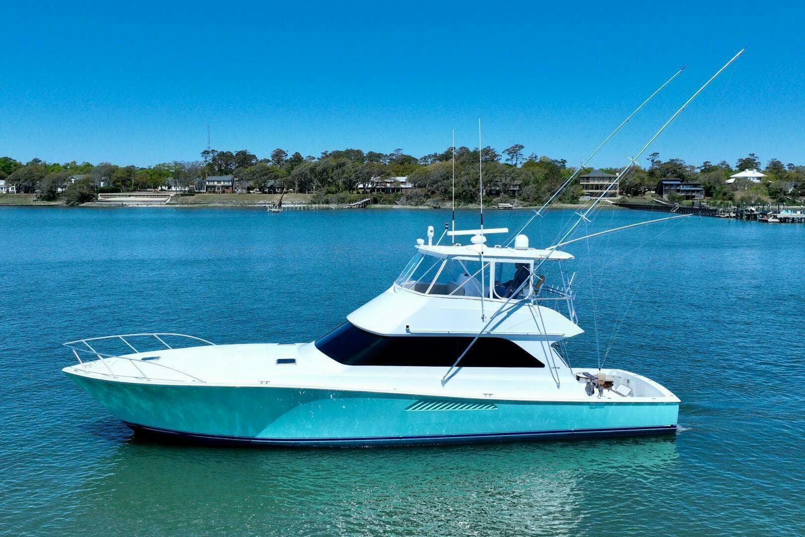 2000 Viking 55 Convertible — photo 14