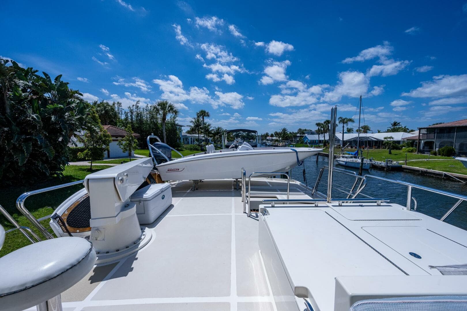 2013 Marlow Explorer Enclosed Bridge — photo 12