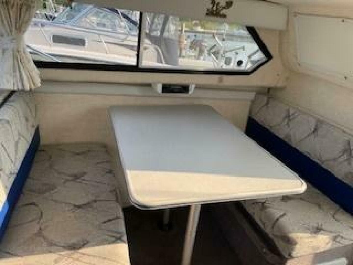 1993 Bayliner 2452 Ciara Classic — photo 14